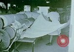 Standbild Alien Internierung nähen Projekte Crystal City Texas USA, 1943, aus Sekunde 9 historischem Filmmaterial Videoclip 65675072071