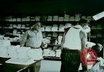 Standbild Alien Internierung nähen Projekte Crystal City Texas USA, 1943, aus Sekunde 17 historischem Filmmaterial Videoclip 65675072071