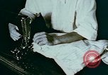 Standbild Alien Internierung nähen Projekte Crystal City Texas USA, 1943, aus Sekunde 45 historischem Filmmaterial Videoclip 65675072071