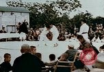 Standbild Erholung durch Japanese-Americans verlegt Crystal City Texas USA, 1943, aus Sekunde 37 historischem Filmmaterial Videoclip 65675072072