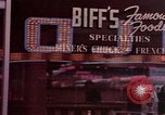 Standbild Vintage Leuchtreklamen von Las Vegas Casinos Las Vegas Nevada USA, 1958, aus Sekunde 8 historischem Filmmaterial Videoclip 65675072080