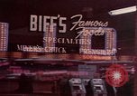 Standbild Vintage Leuchtreklamen von Las Vegas Casinos Las Vegas Nevada USA, 1958, aus Sekunde 9 historischem Filmmaterial Videoclip 65675072080