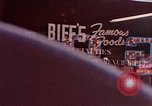Standbild Vintage Leuchtreklamen von Las Vegas Casinos Las Vegas Nevada USA, 1958, aus Sekunde 11 historischem Filmmaterial Videoclip 65675072080