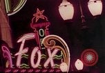 Standbild Leuchtreklamen von Las Vegas Kasinos und Hotels Las Vegas Nevada USA, 1958, aus Sekunde 20 historischem Filmmaterial Videoclip 65675072081