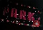 Standbild Leuchtreklamen von Las Vegas Kasinos und Hotels Las Vegas Nevada USA, 1958, aus Sekunde 40 historischem Filmmaterial Videoclip 65675072081