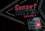 Standbild neon United States USA, 1958, aus Sekunde 5 historischem Filmmaterial Videoclip 65675072082