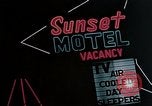 Standbild neon United States USA, 1958, aus Sekunde 6 historischem Filmmaterial Videoclip 65675072082