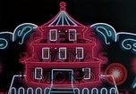 Standbild neon United States USA, 1958, aus Sekunde 13 historischem Filmmaterial Videoclip 65675072082