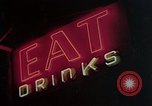 Standbild neon United States USA, 1958, aus Sekunde 19 historischem Filmmaterial Videoclip 65675072082