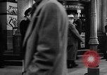 Standbild Britische Leben bis zum Krieg gegen Deutschland Vereinigtes Königreich, 1940, aus Sekunde 61 historischem Filmmaterial Videoclip 65675072088