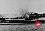 Immagine di Marina degli Stati Uniti Task Force 58 Okinawa isole Ryukyu, 1945, secondo 9 filmato di repertorio 65675072093