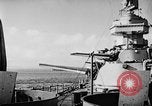 Immagine di Marina degli Stati Uniti Task Force 58 Okinawa isole Ryukyu, 1945, secondo 17 filmato di repertorio 65675072093