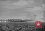 Immagine di Marina degli Stati Uniti Task Force 58 Okinawa isole Ryukyu, 1945, secondo 31 filmato di repertorio 65675072093