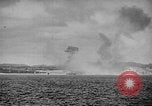 Immagine di Marina degli Stati Uniti Task Force 58 Okinawa isole Ryukyu, 1945, secondo 33 filmato di repertorio 65675072093