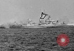 Immagine di Marina degli Stati Uniti Task Force 58 Okinawa isole Ryukyu, 1945, secondo 39 filmato di repertorio 65675072093