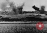 Immagine di Marina degli Stati Uniti Task Force 58 Okinawa isole Ryukyu, 1945, secondo 42 filmato di repertorio 65675072093