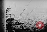 Immagine di Marina degli Stati Uniti Task Force 58 Okinawa isole Ryukyu, 1945, secondo 44 filmato di repertorio 65675072093
