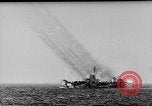 Immagine di Marina degli Stati Uniti Task Force 58 Okinawa isole Ryukyu, 1945, secondo 49 filmato di repertorio 65675072093