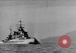 Immagine di Marina degli Stati Uniti Task Force 58 Okinawa isole Ryukyu, 1945, secondo 61 filmato di repertorio 65675072093