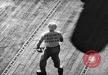 Standbild US Navy Task Force 58 Okinawa Ryukyu Inseln, 1945, aus Sekunde 11 historischem Filmmaterial Videoclip 65675072094