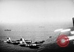 Standbild US Navy Task Force 58 Okinawa Ryukyu Inseln, 1945, aus Sekunde 24 historischem Filmmaterial Videoclip 65675072094
