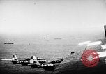 Standbild US Navy Task Force 58 Okinawa Ryukyu Inseln, 1945, aus Sekunde 25 historischem Filmmaterial Videoclip 65675072094