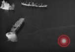 Standbild US Navy Task Force 58 Okinawa Ryukyu Inseln, 1945, aus Sekunde 51 historischem Filmmaterial Videoclip 65675072094
