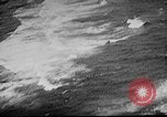 Standbild US Navy Task Force 58 Okinawa Ryukyu Inseln, 1945, aus Sekunde 57 historischem Filmmaterial Videoclip 65675072094