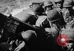 Immagine di Marina degli Stati Uniti Task Force 58 nella seconda guerra mondiale Okinawa isole Ryukyu, 1945, secondo 11 filmato di repertorio 65675072095