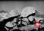 Immagine di Marina degli Stati Uniti Task Force 58 nella seconda guerra mondiale Okinawa isole Ryukyu, 1945, secondo 12 filmato di repertorio 65675072095