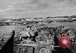 Immagine di Marina degli Stati Uniti Task Force 58 nella seconda guerra mondiale Okinawa isole Ryukyu, 1945, secondo 24 filmato di repertorio 65675072095