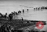 Immagine di Marina degli Stati Uniti Task Force 58 nella seconda guerra mondiale Okinawa isole Ryukyu, 1945, secondo 35 filmato di repertorio 65675072095