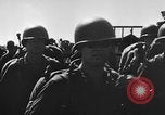 Immagine di Marina degli Stati Uniti Task Force 58 nella seconda guerra mondiale Okinawa isole Ryukyu, 1945, secondo 41 filmato di repertorio 65675072095