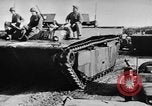Immagine di Marina degli Stati Uniti Task Force 58 nella seconda guerra mondiale Okinawa isole Ryukyu, 1945, secondo 43 filmato di repertorio 65675072095