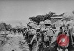 Immagine di Marina degli Stati Uniti Task Force 58 nella seconda guerra mondiale Okinawa isole Ryukyu, 1945, secondo 53 filmato di repertorio 65675072095