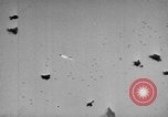 Immagine di Operazione militare americana Iceberg nella seconda guerra mondiale Okinawa isole Ryukyu, 1945, secondo 38 filmato di repertorio 65675072096