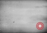 Immagine di Marina degli Stati Uniti Task Force 58 Okinawa isole Ryukyu, 1945, secondo 27 filmato di repertorio 65675072097