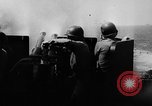 Immagine di Marina degli Stati Uniti Task Force 58 Okinawa isole Ryukyu, 1945, secondo 51 filmato di repertorio 65675072097