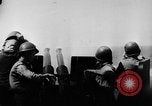 Immagine di Marina degli Stati Uniti Task Force 58 Okinawa isole Ryukyu, 1945, secondo 56 filmato di repertorio 65675072097