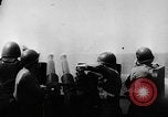 Immagine di Marina degli Stati Uniti Task Force 58 Okinawa isole Ryukyu, 1945, secondo 57 filmato di repertorio 65675072097