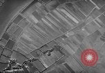 Image Nuage Blanc airdrome Canton en Chine, 1943, de la seconde 23 séquences d'archives historiques vidéo 65675072106