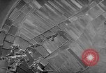 Image Nuage Blanc airdrome Canton en Chine, 1943, de la seconde 26 séquences d'archives historiques vidéo 65675072106