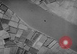 Image Nuage Blanc airdrome Canton en Chine, 1943, de la seconde 44 séquences d'archives historiques vidéo 65675072106