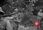 Image Chinois victimes évacuées la Birmanie, 1943, de la seconde 25 séquences d'archives historiques vidéo 65675072107