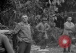 Image Chinois victimes évacuées la Birmanie, 1943, de la seconde 27 séquences d'archives historiques vidéo 65675072107
