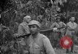 Image Chinois victimes évacuées la Birmanie, 1943, de la seconde 29 séquences d'archives historiques vidéo 65675072107