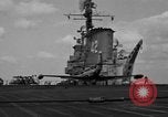 Standbild USS Franklin D Roosevelt Atlantik, 1952, aus Sekunde 52 historischem Filmmaterial Videoclip 65675072117