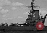 Standbild USS Franklin D Roosevelt Atlantik, 1952, aus Sekunde 56 historischem Filmmaterial Videoclip 65675072117
