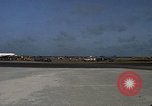 Standbild Flugzeuge Vietnam, 1968, aus Sekunde 25 historischem Filmmaterial Videoclip 65675072135