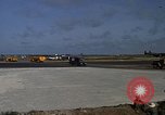 Standbild Flugzeuge Vietnam, 1968, aus Sekunde 28 historischem Filmmaterial Videoclip 65675072135
